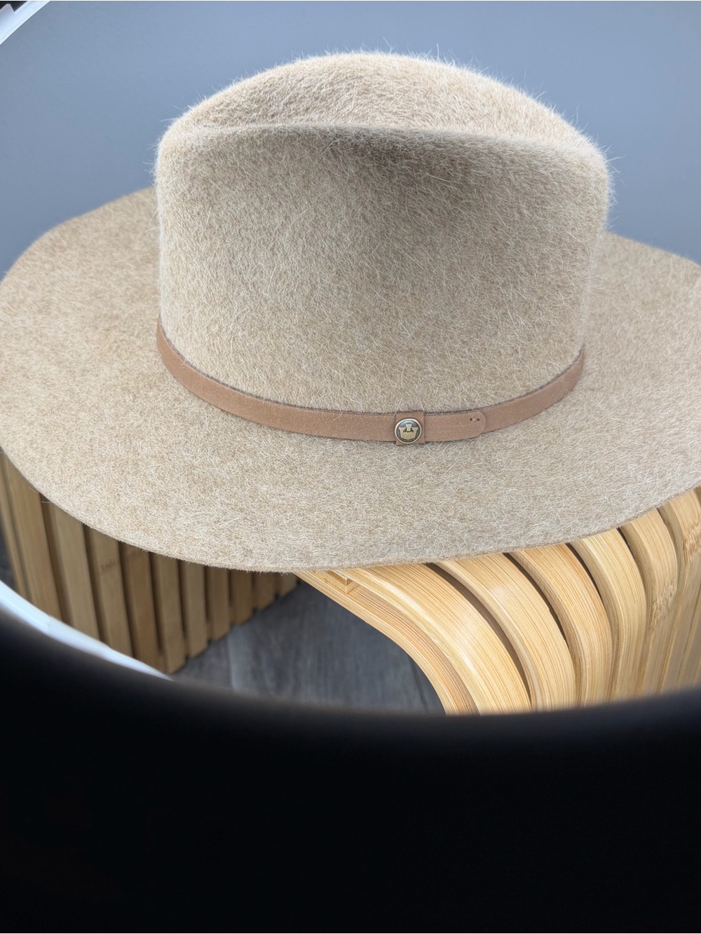 Goorin Bros Tan Wide-Brim Fedora with Leather Band